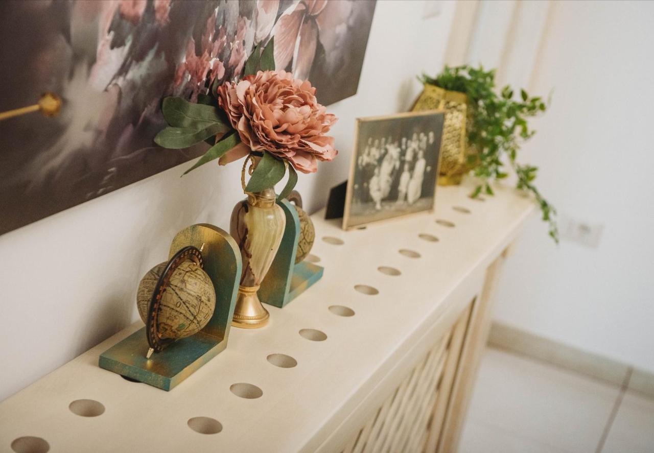 La Contessa Apartament Târgu Neamţ Dış mekan fotoğraf