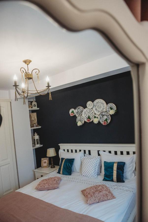 La Contessa Apartament Târgu Neamţ Dış mekan fotoğraf